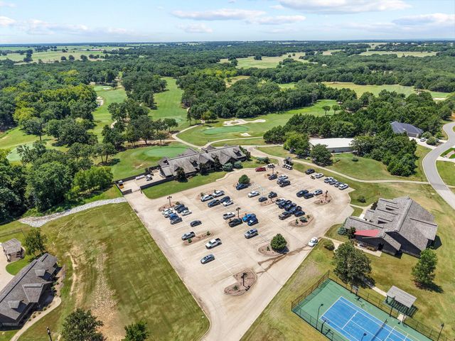 130 Whispering Pine Drive, Gordonville, TX 76245