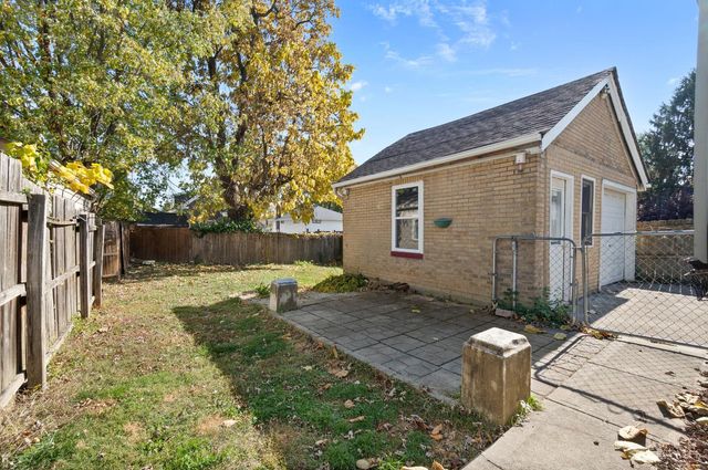 3922 Grove Avenue, Cincinnati, OH 45212