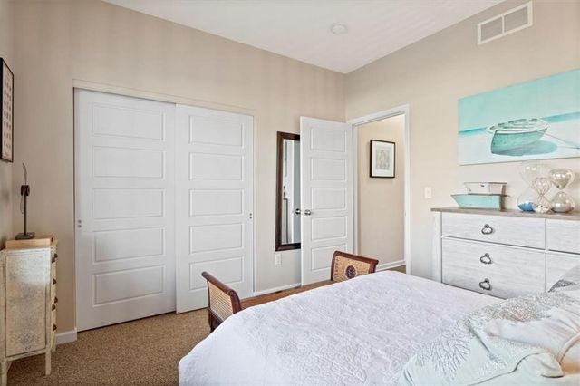 27 Threadleaf Lane, Penfield, NY 14526