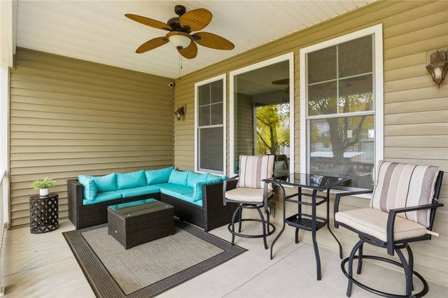 27 Threadleaf Lane, Penfield, NY 14526