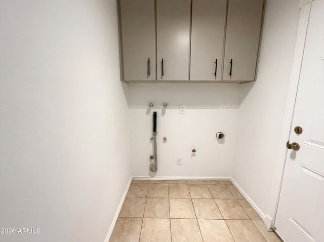 3615 W AUGUSTA Avenue, Phoenix, AZ 85051