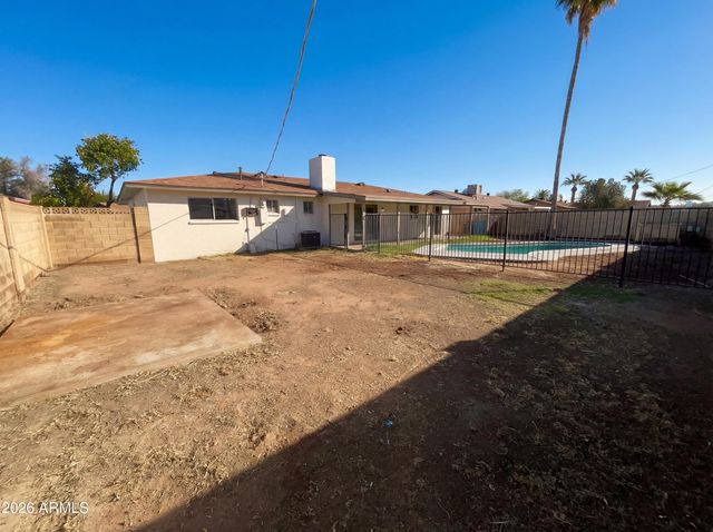 3615 W AUGUSTA Avenue, Phoenix, AZ 85051