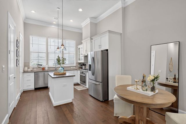 4041 Leeland Street, Houston, TX 77023