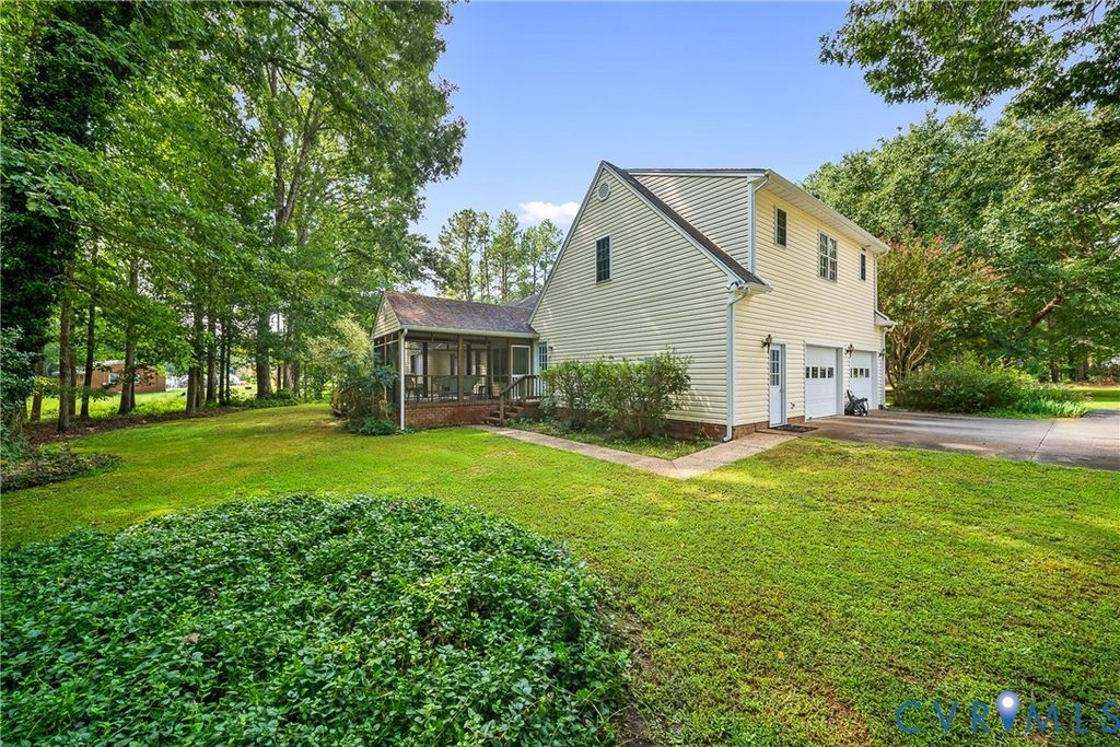 7285 Turner Rd, Henrico, VA 23231