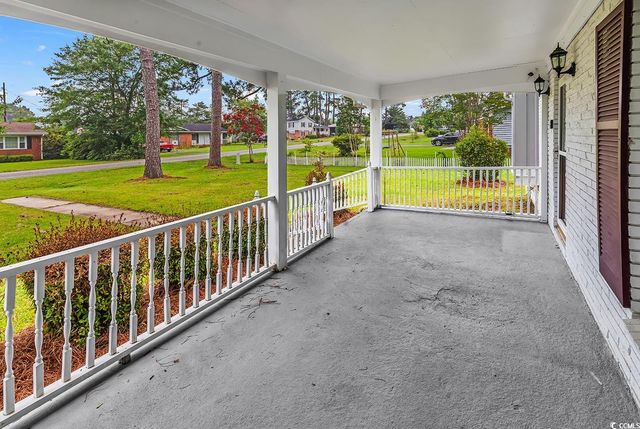 3307 Longwood Ln., Conway, SC 29527