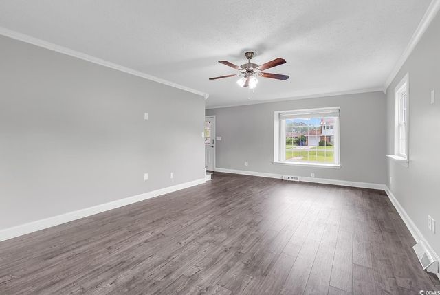 3307 Longwood Ln., Conway, SC 29527