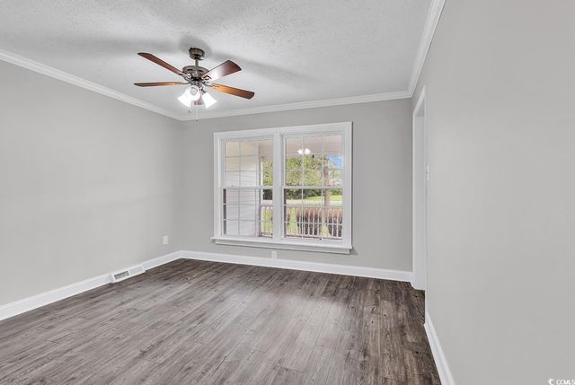 3307 Longwood Ln., Conway, SC 29527
