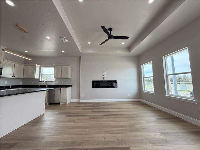 2609 Carver Street, Greenville, TX 75401