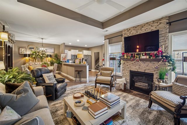 8922 Jean Louise Drive, West Des Moines, IA 50266