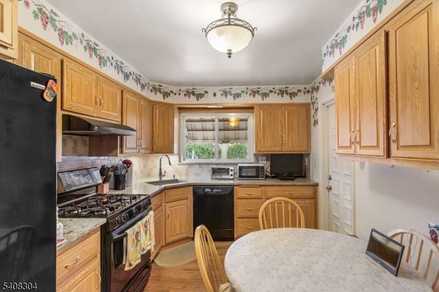 431 Blanchard Ter, Hackensack City, NJ 07601