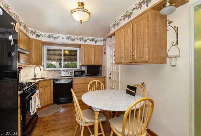 431 Blanchard Ter, Hackensack City, NJ 07601