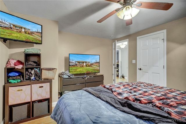 43 Starlite Avenue, Cheektowaga, NY 14227