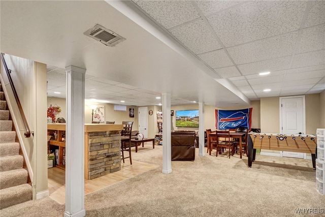 43 Starlite Avenue, Cheektowaga, NY 14227