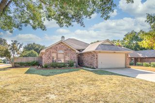 5801 Stone Meadow Lane, Fort Worth, TX 76179