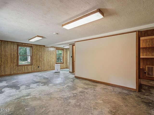 1701 Lord Ashley Drive, Sanford, NC 27330