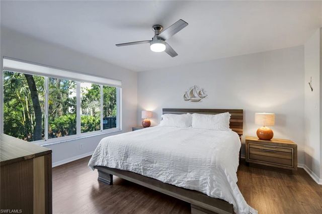 15161 Cedarwood LN 1205, Naples, FL 34110