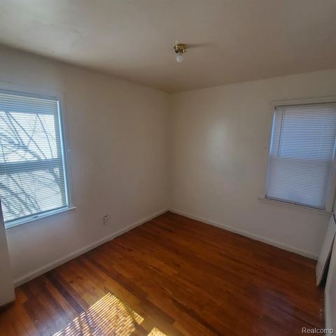 15834 Manning Street, Detroit, MI 48205