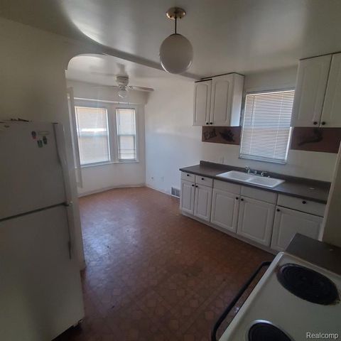 15834 Manning Street, Detroit, MI 48205