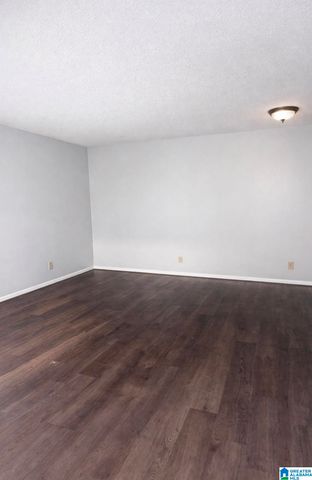 830 Beacon Pkwy E Apt C, Birmingham, AL 35209