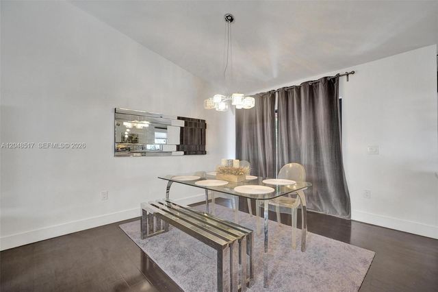 20475 NE 10th Place, Miami, FL 33179