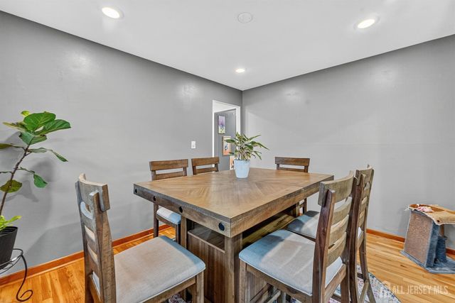 1008 Main Street, Fords, NJ 08863