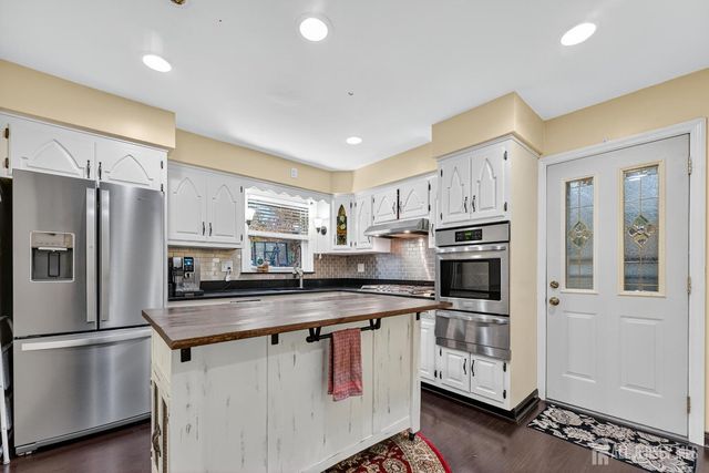 1008 Main Street, Fords, NJ 08863