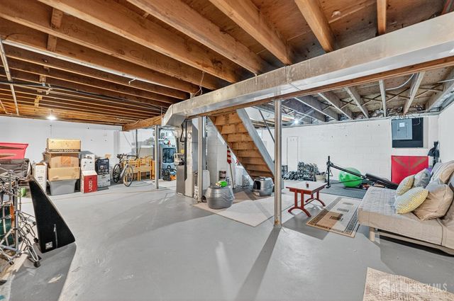 1008 Main Street, Fords, NJ 08863