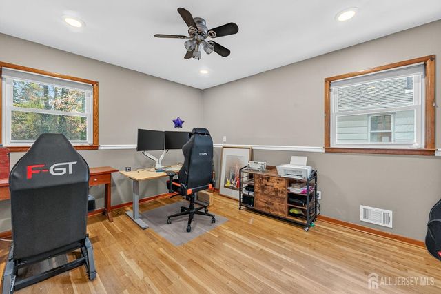 1008 Main Street, Fords, NJ 08863