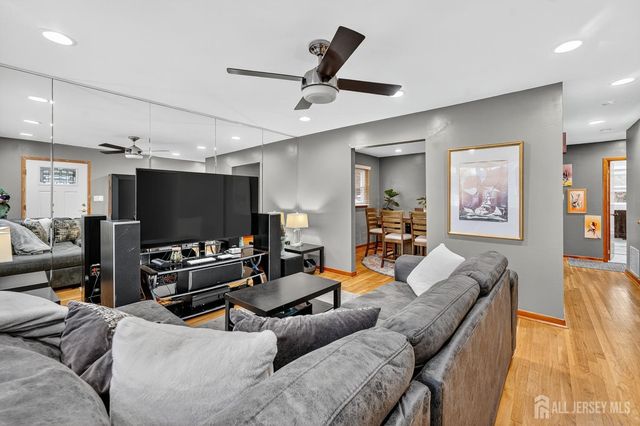 1008 Main Street, Fords, NJ 08863