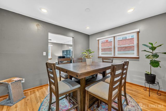 1008 Main Street, Fords, NJ 08863