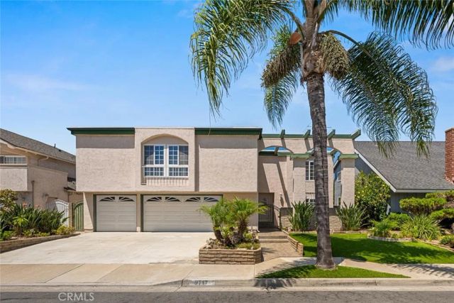9717 Avenida Monterey, Cypress, CA 90630
