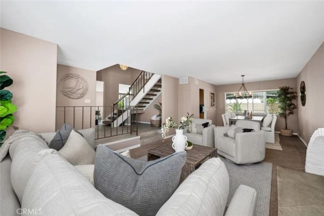 9717 Avenida Monterey, Cypress, CA 90630