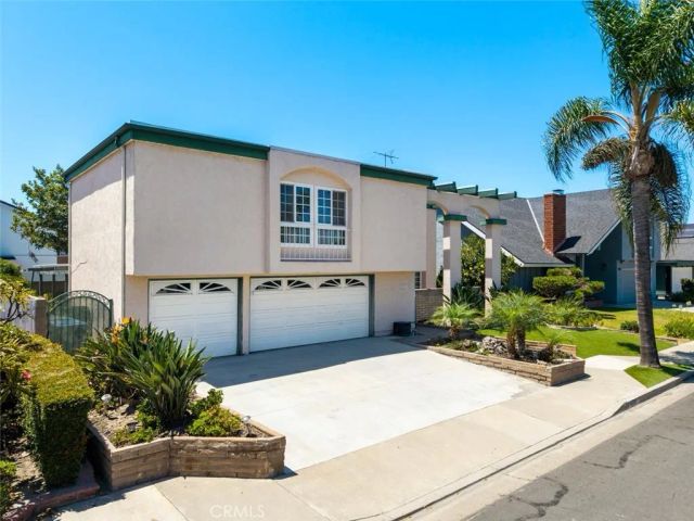 9717 Avenida Monterey, Cypress, CA 90630