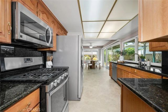 9717 Avenida Monterey, Cypress, CA 90630