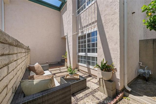 9717 Avenida Monterey, Cypress, CA 90630