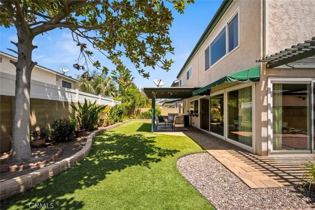 9717 Avenida Monterey, Cypress, CA 90630
