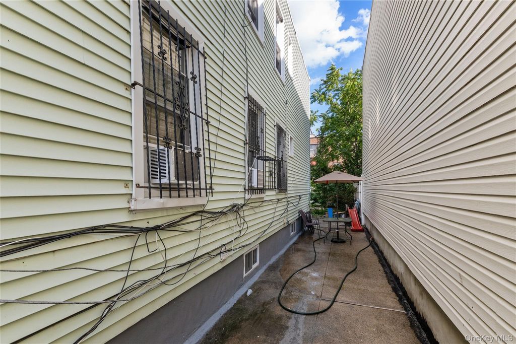 8714 56th Avenue, Elmhurst, NY 11373 — photo 3