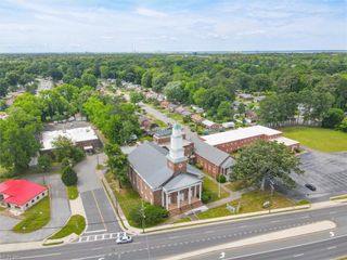 1228 Todds LN, Hampton, VA 23666