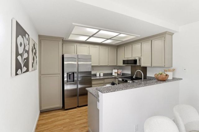 2464 Rebecca Lynn Way, Santa Clara, CA 95050