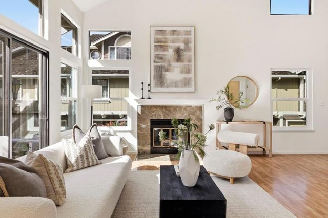 2464 Rebecca Lynn Way, Santa Clara, CA 95050