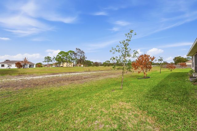 5923 NW Brianna Court, Port St. Lucie, Port St Lucie, FL 34986