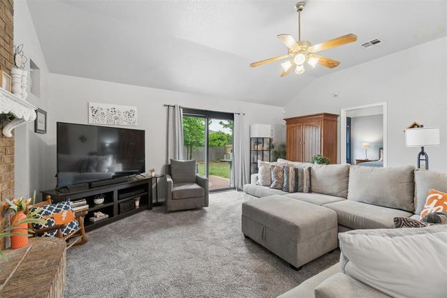 1708 Rocky Mountain Way, Edmond, OK 73003