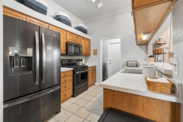 1708 Rocky Mountain Way, Edmond, OK 73003