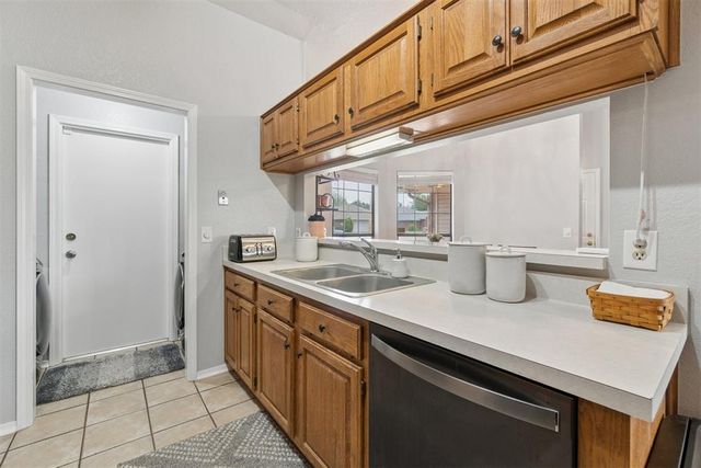 1708 Rocky Mountain Way, Edmond, OK 73003