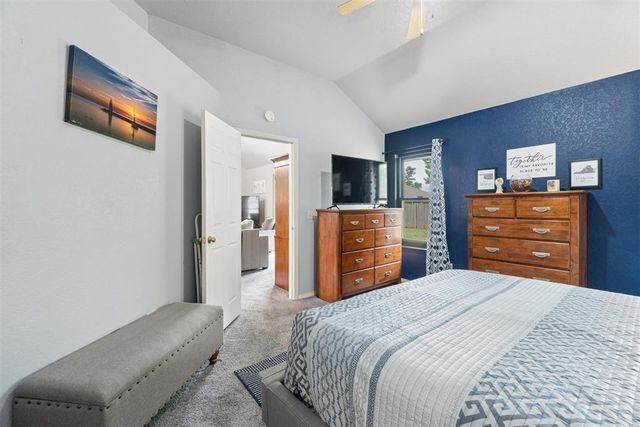 1708 Rocky Mountain Way, Edmond, OK 73003