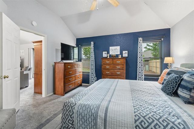 1708 Rocky Mountain Way, Edmond, OK 73003