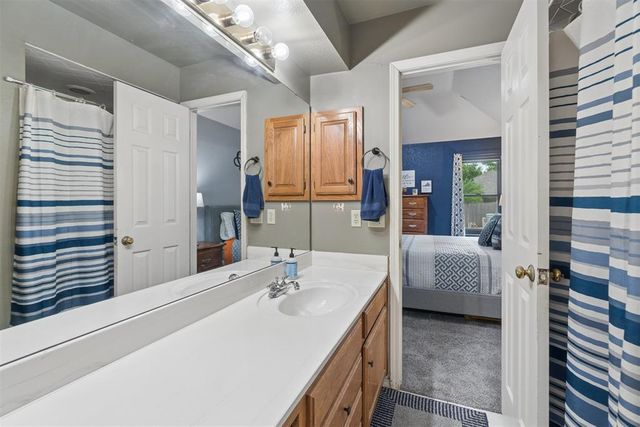 1708 Rocky Mountain Way, Edmond, OK 73003