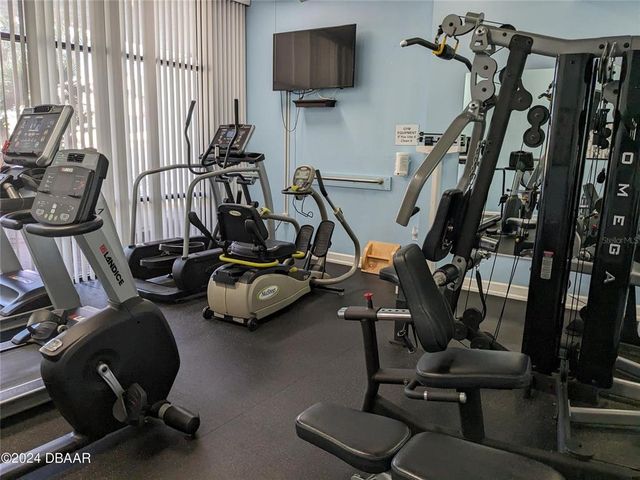3003 S ATLANTIC AVENUE 17A1, Daytona Beach Shores, FL 32118