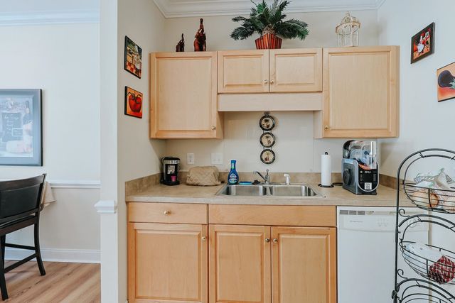4880 Dahlia Ct Apt 103, Myrtle Beach, SC 29577
