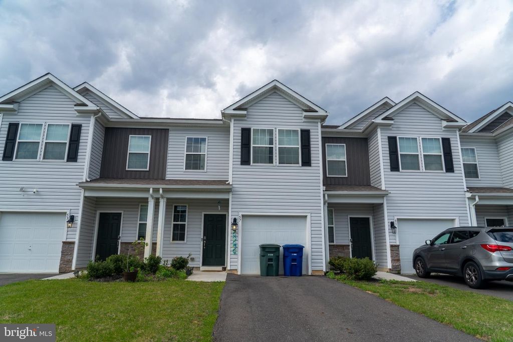 57 ARLOTTA ST, Glassboro, NJ 08028